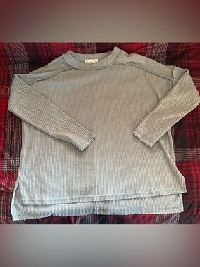 Zenana Outfitters Ribbed Crewneck Sweater - Light Blue